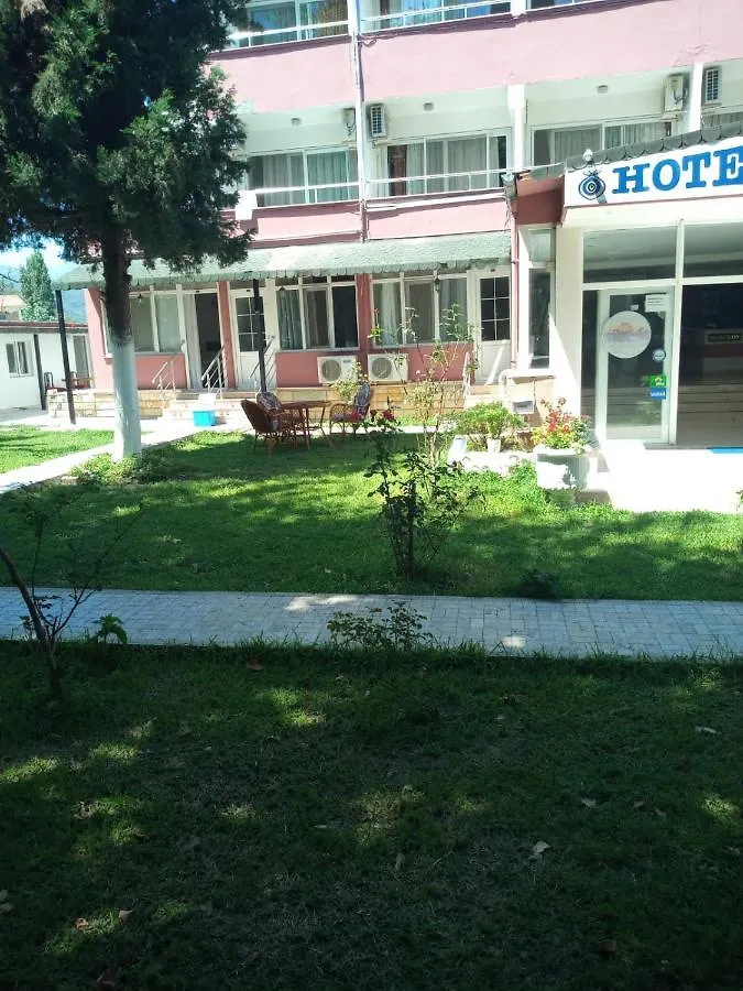 Selina Hotel Guzelcamlı 3*,