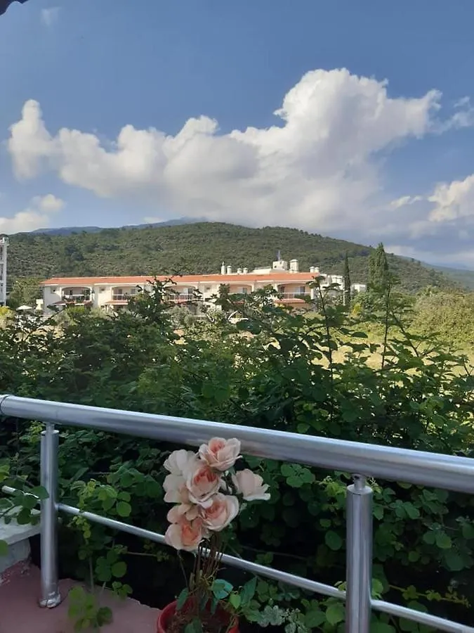 Selina Hotel Guzelcamli 3*,