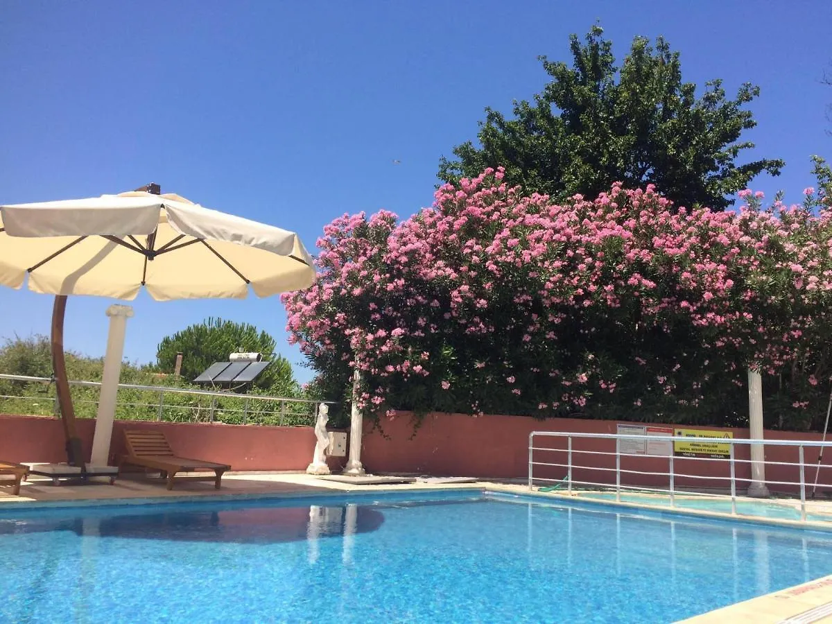Selina Hotel Guzelcamli