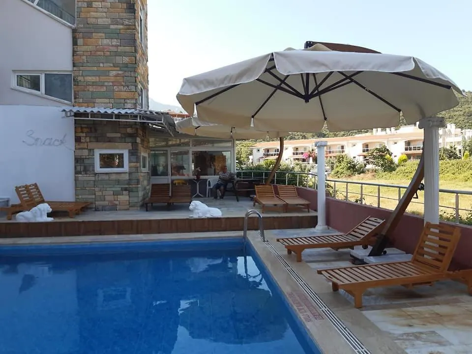 Selina Hotel Guzelcamli